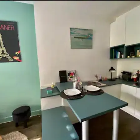 Apartamento Studette Pour 2 Personnes Sur Jardin, Paris